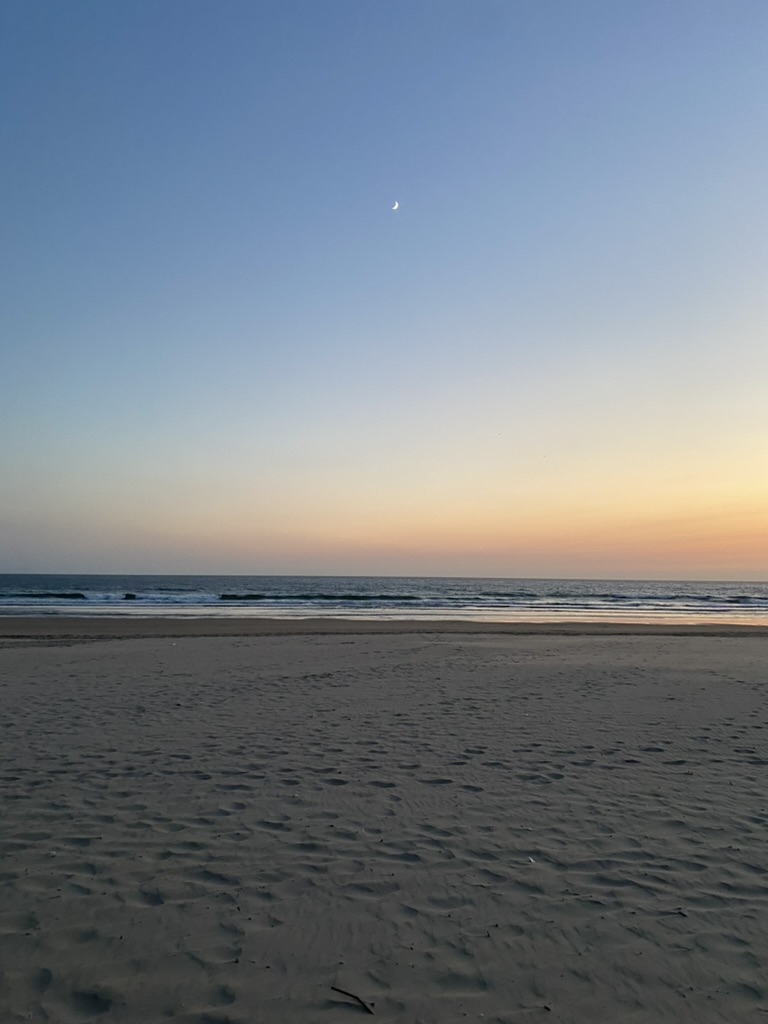 Sunset at Irmão Beach Club in Lisbon, Portugal